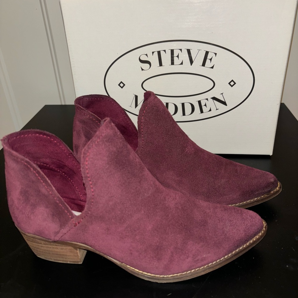 Steve Madden Austin Booties